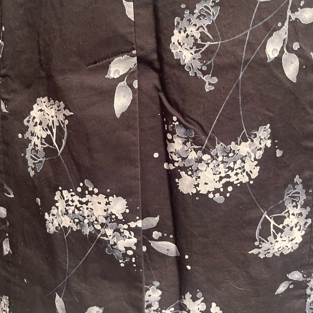 REBA Chic Floral Black & White Jacket Sz. 4 NWOT - Picture 10 of 15